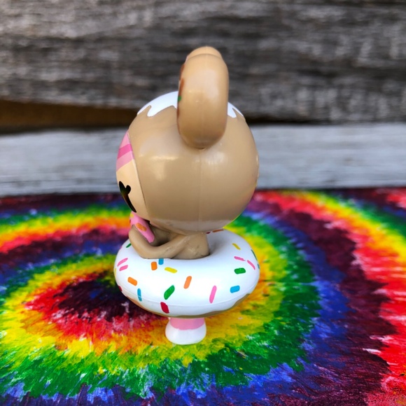 Donutella Tokidoki small toy figure Neon Star 2.25 in mini pvc figurine 🩷🤎 - Picture 5 of 11